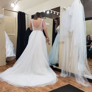 Sophia Tolli Australia Wedding dress.